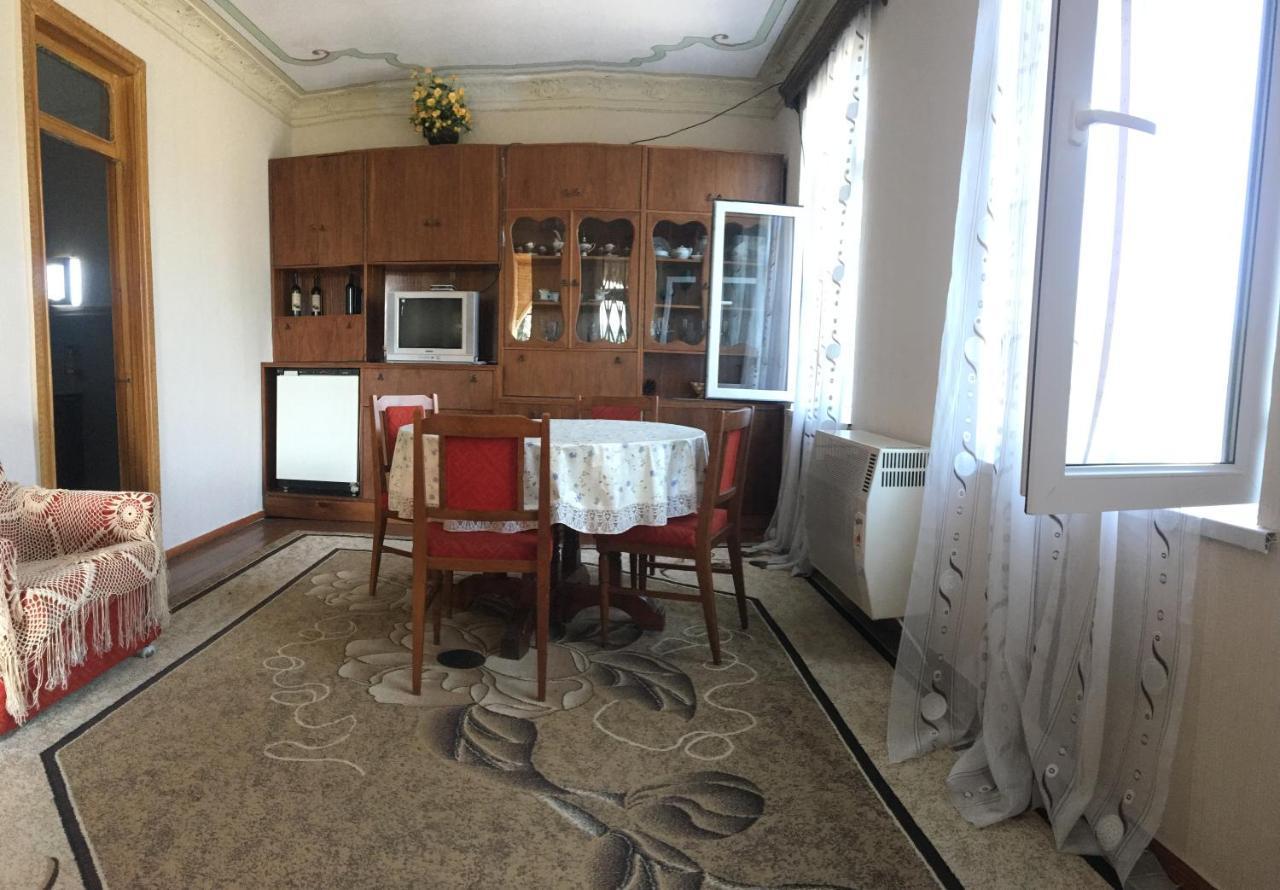 Appartamento Hause Tskhaltubo Esterno foto